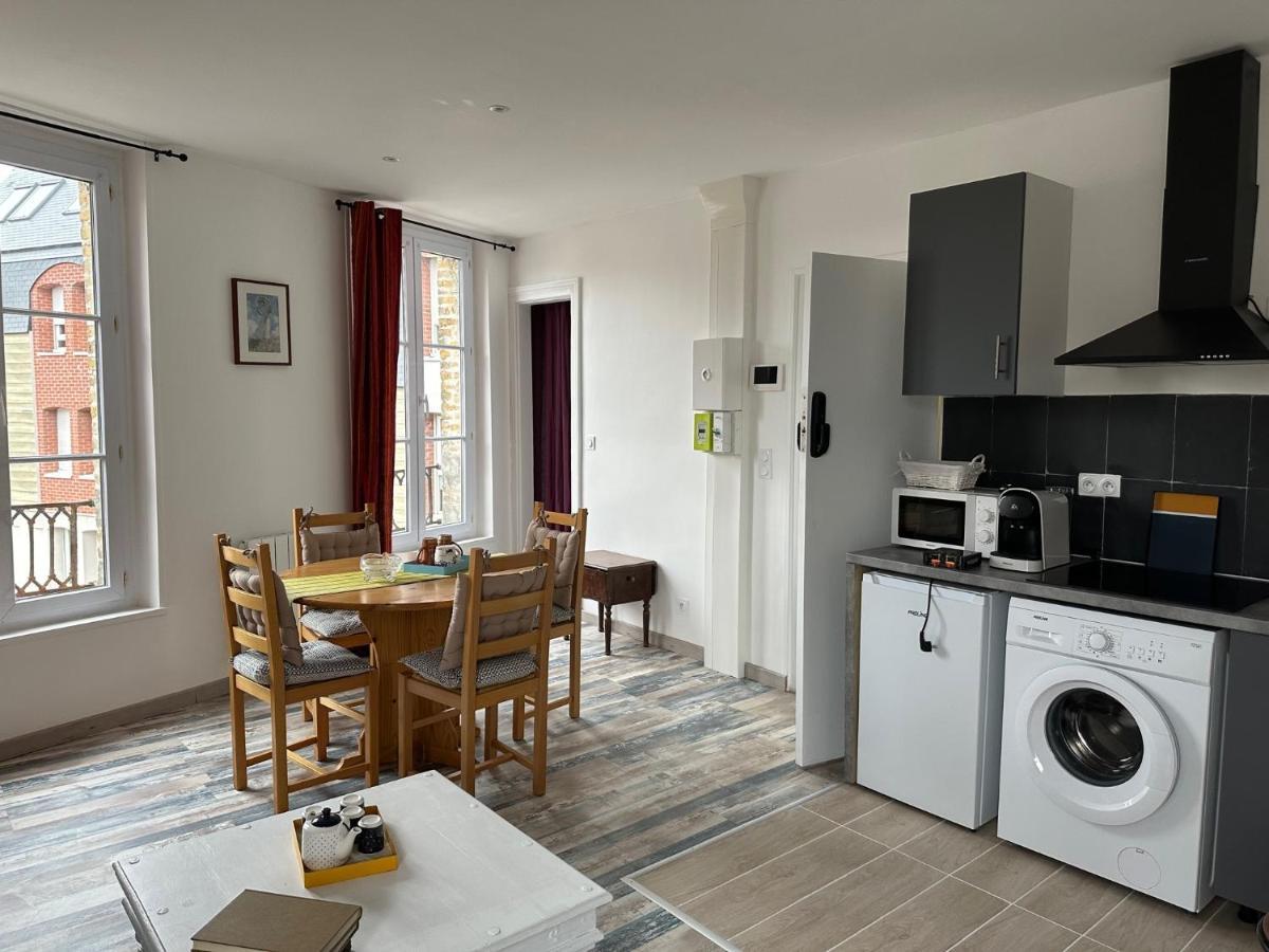 Des Beaux Appartements Deluxe Διέππη Εξωτερικό φωτογραφία